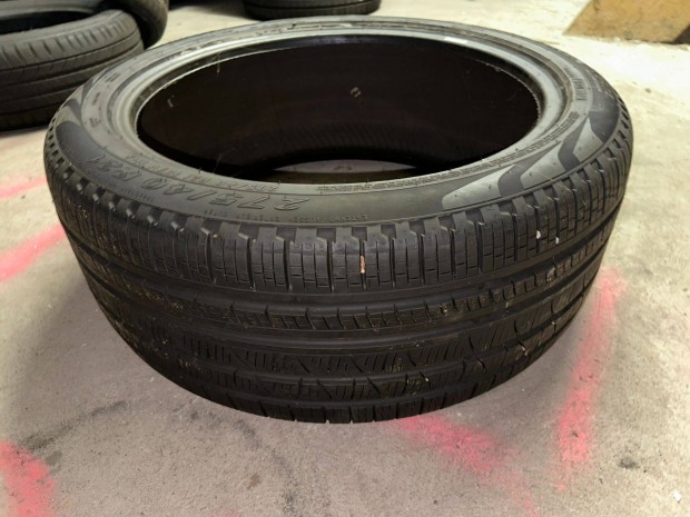 275/40R21 107V Pirelli ngyvszak gumi [1db]